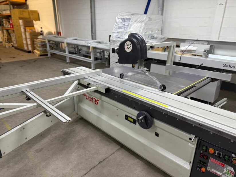 Robland Z320 3.1m – Used Panel Saw (10)
