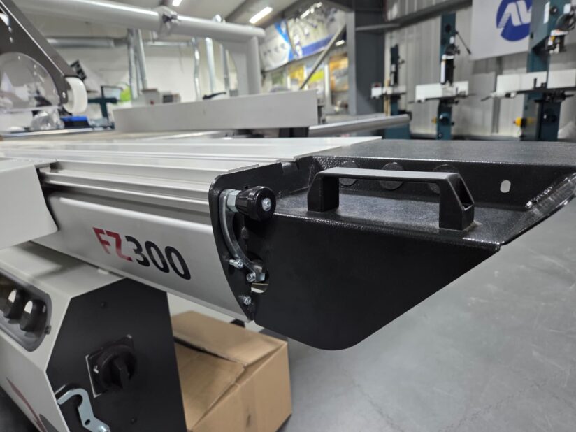 Robland FZ300 3.1m Panel Saw Single Phase (7)