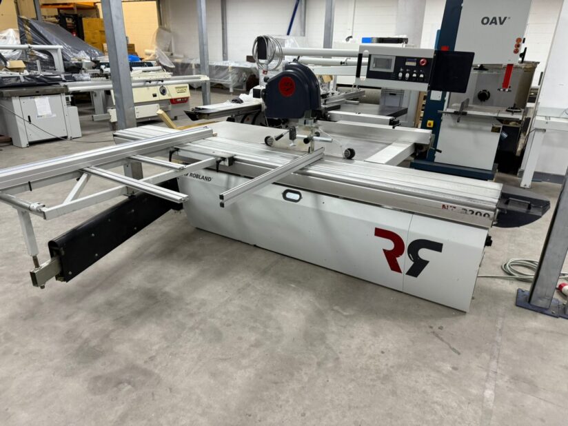 nz3200 panel saw