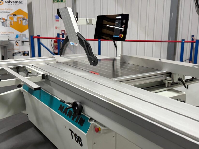 Martin T66 002