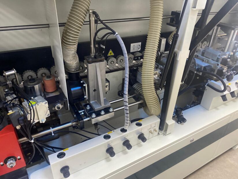 Used 370A+ Edgebander