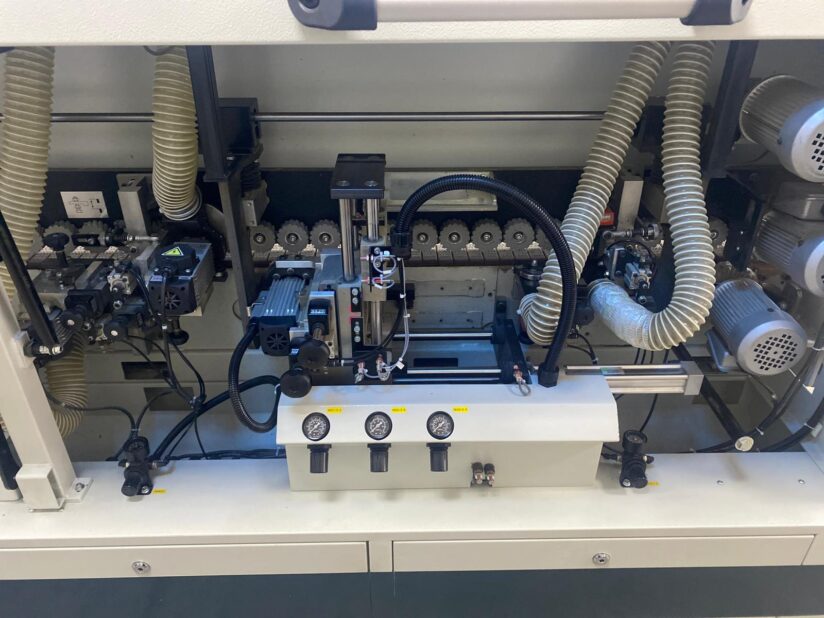 Used 370A+ OAV Edgebander